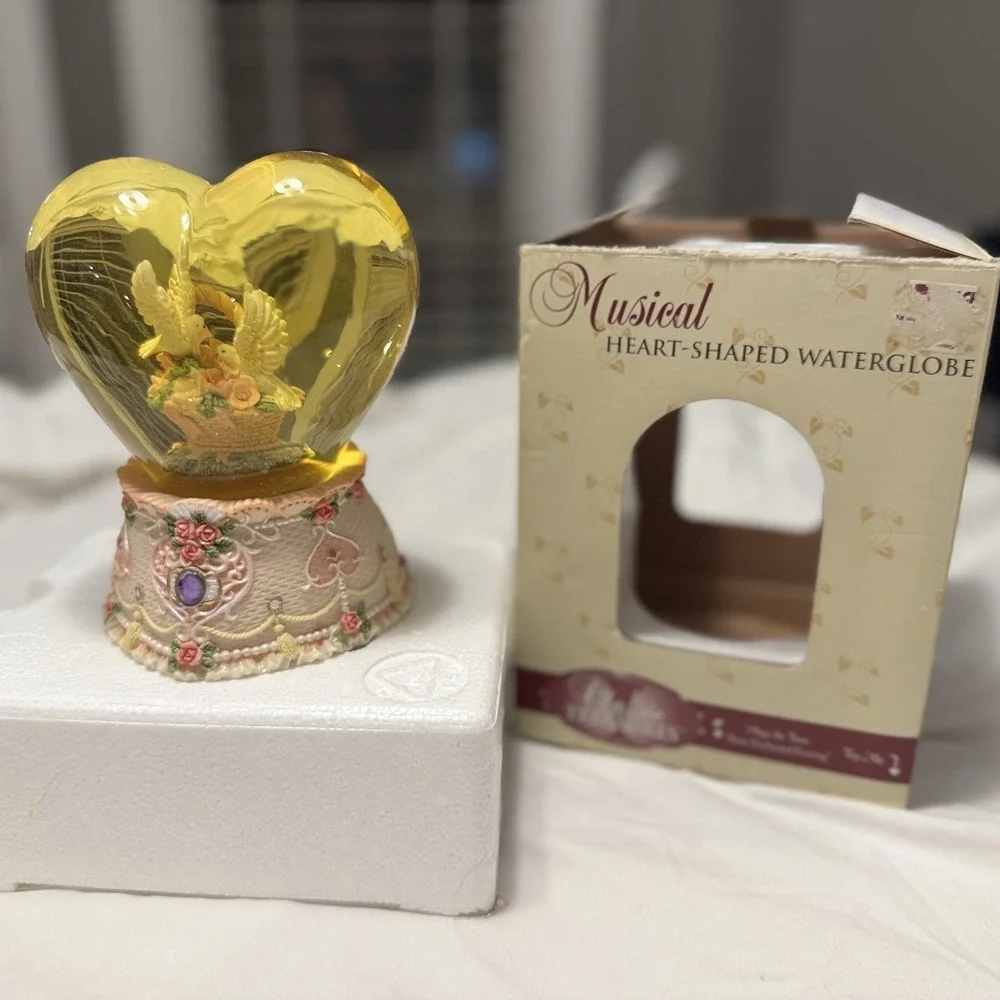 Classic Treasures Musical Water Snow Globe Heart Doves On Flower Basket Works!